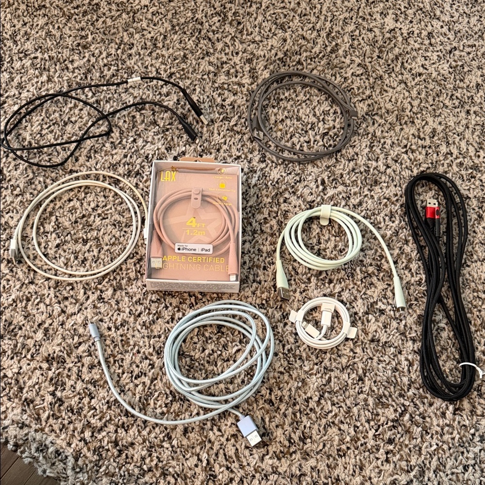 Apple-Certified Lightning Cable Set - Multicolor,  8 charging cords in total!